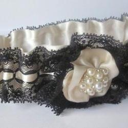 Bridal Garter Set with Pearl and Rhinestone embellishment - Black & Ivory